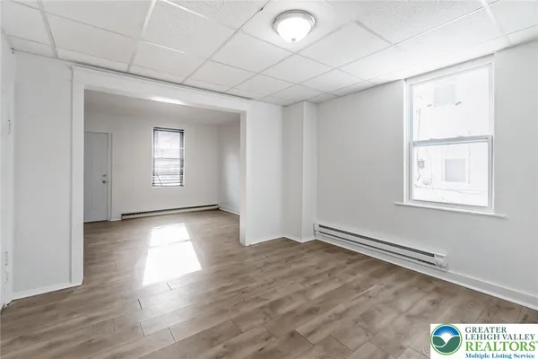 $159,900 | 131 West Sycamore Street, Allentown, PA 18102