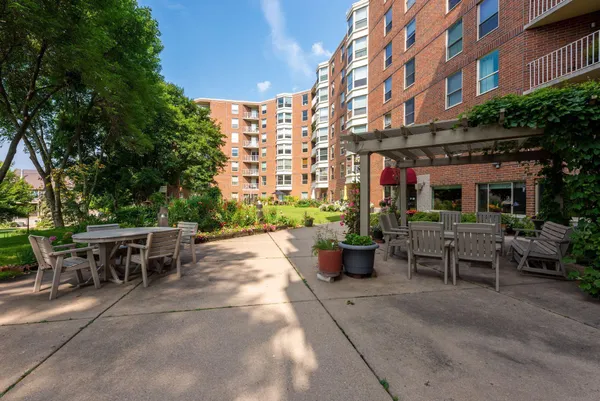 $1,495 | 1425 West 28th Street, Unit 106, Minneapolis, MN 55408