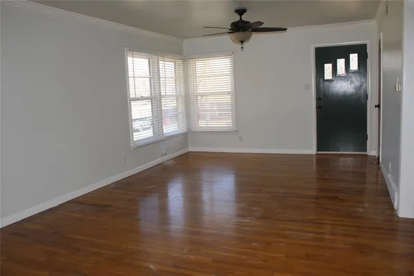 $1,665 | 1224 South Lamar Street, Weatherford, TX 76086