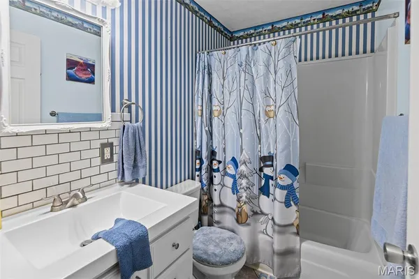 $198,000 | 14 Dee Street, Moro, IL 62067