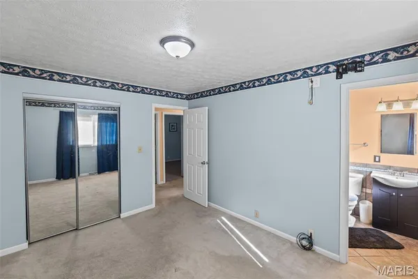 $198,000 | 14 Dee Street, Moro, IL 62067