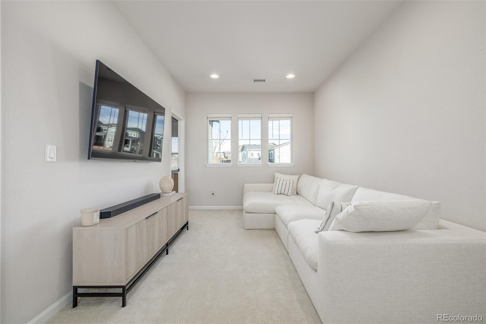 4735 Basalt Ridge Circle Castle Rock, CO 80108 - Photo 37 of 50