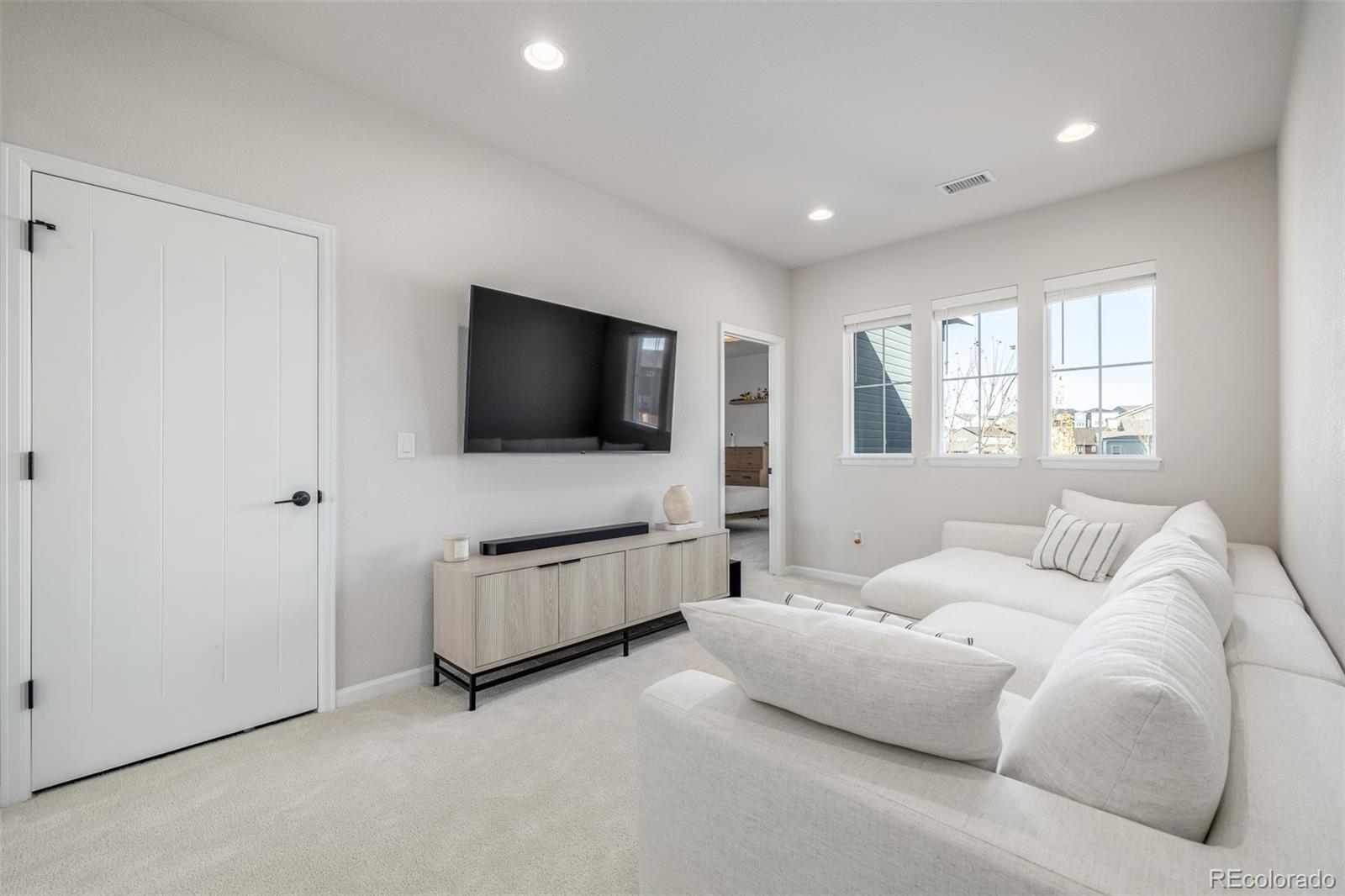 4735 Basalt Ridge Circle Castle Rock, CO 80108 - Photo 39 of 50