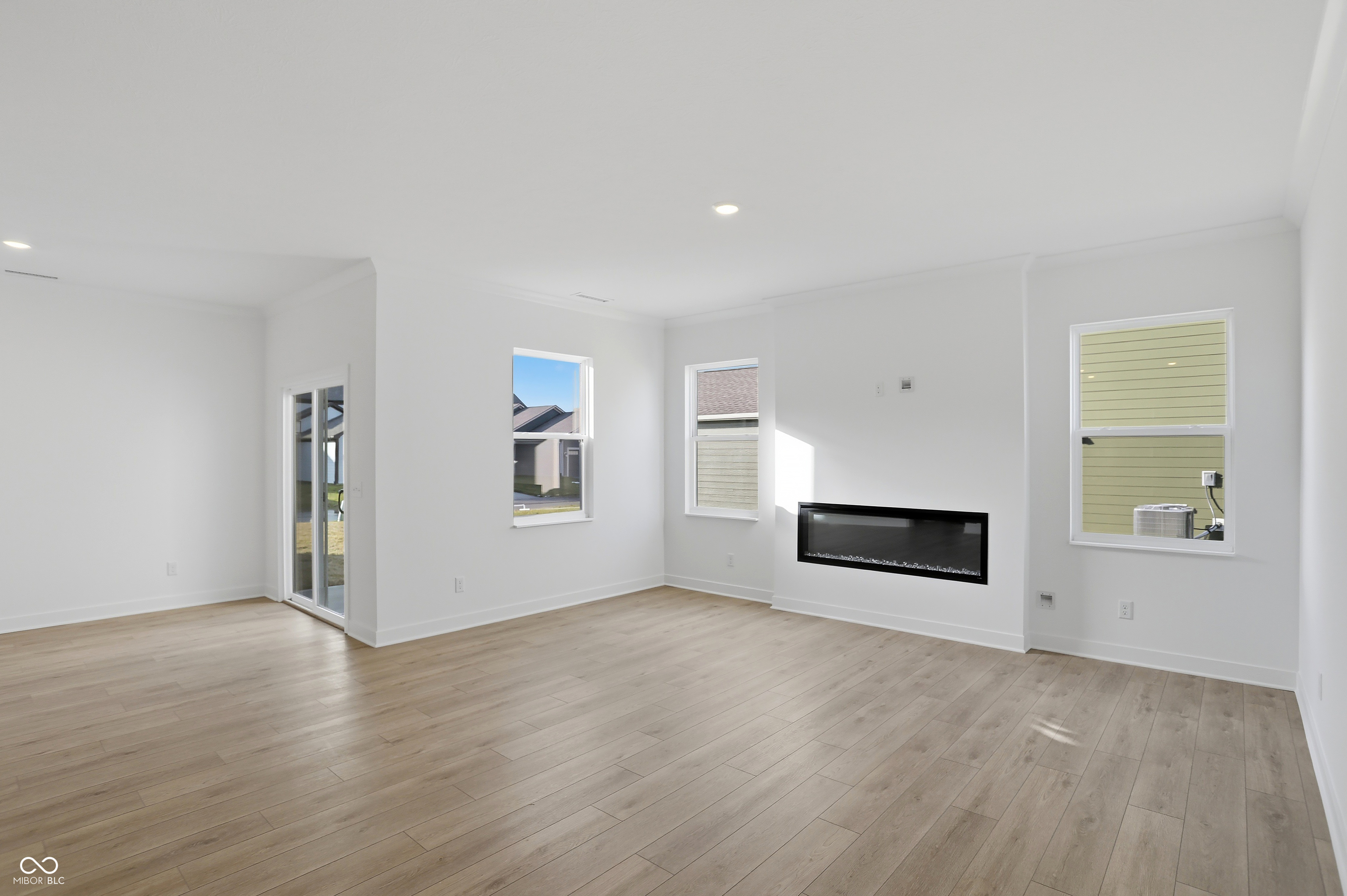 15451 Alperton Road Fishers, IN 46037 - Photo 20 of 45