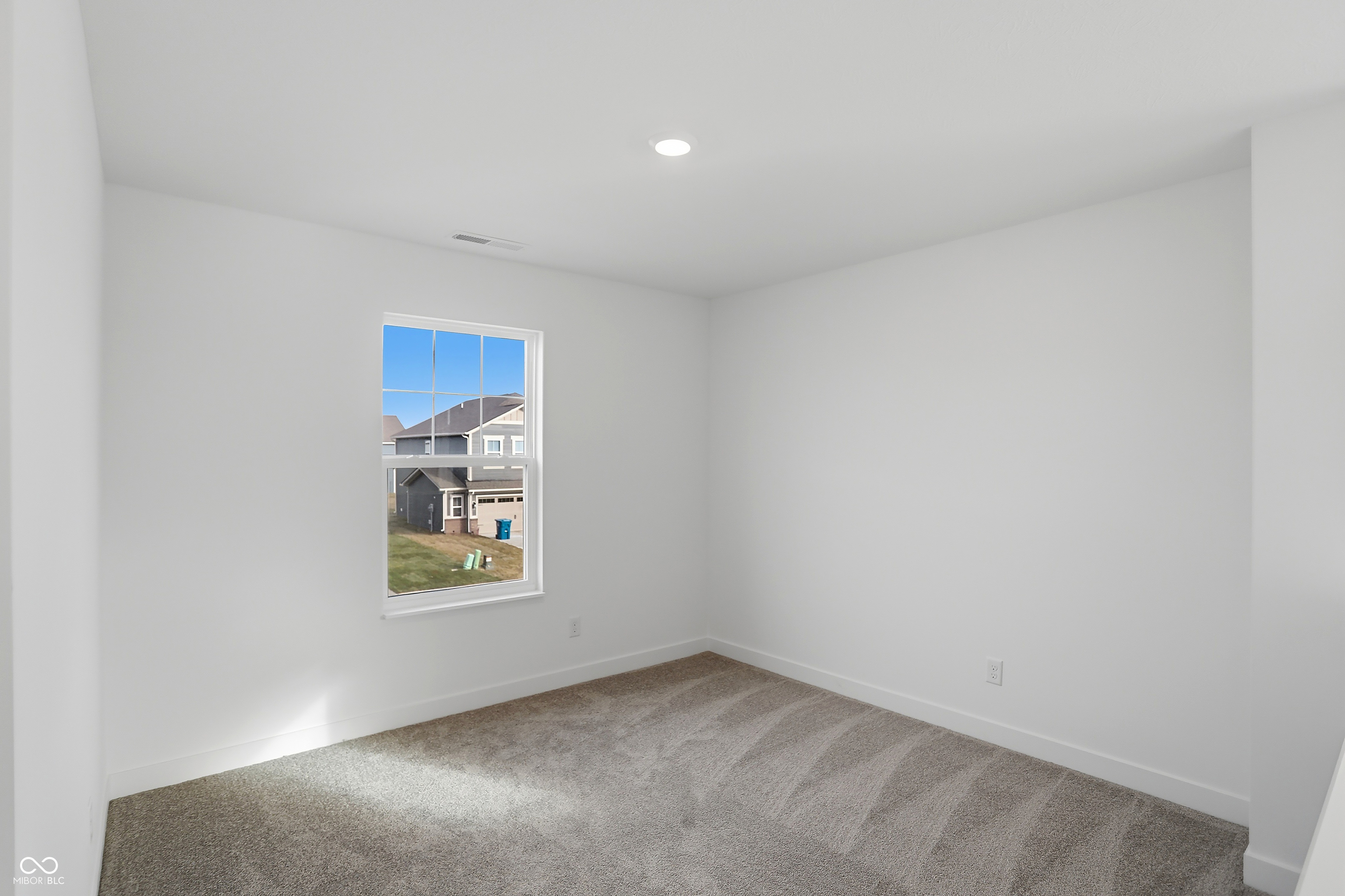 15451 Alperton Road Fishers, IN 46037 - Photo 29 of 45