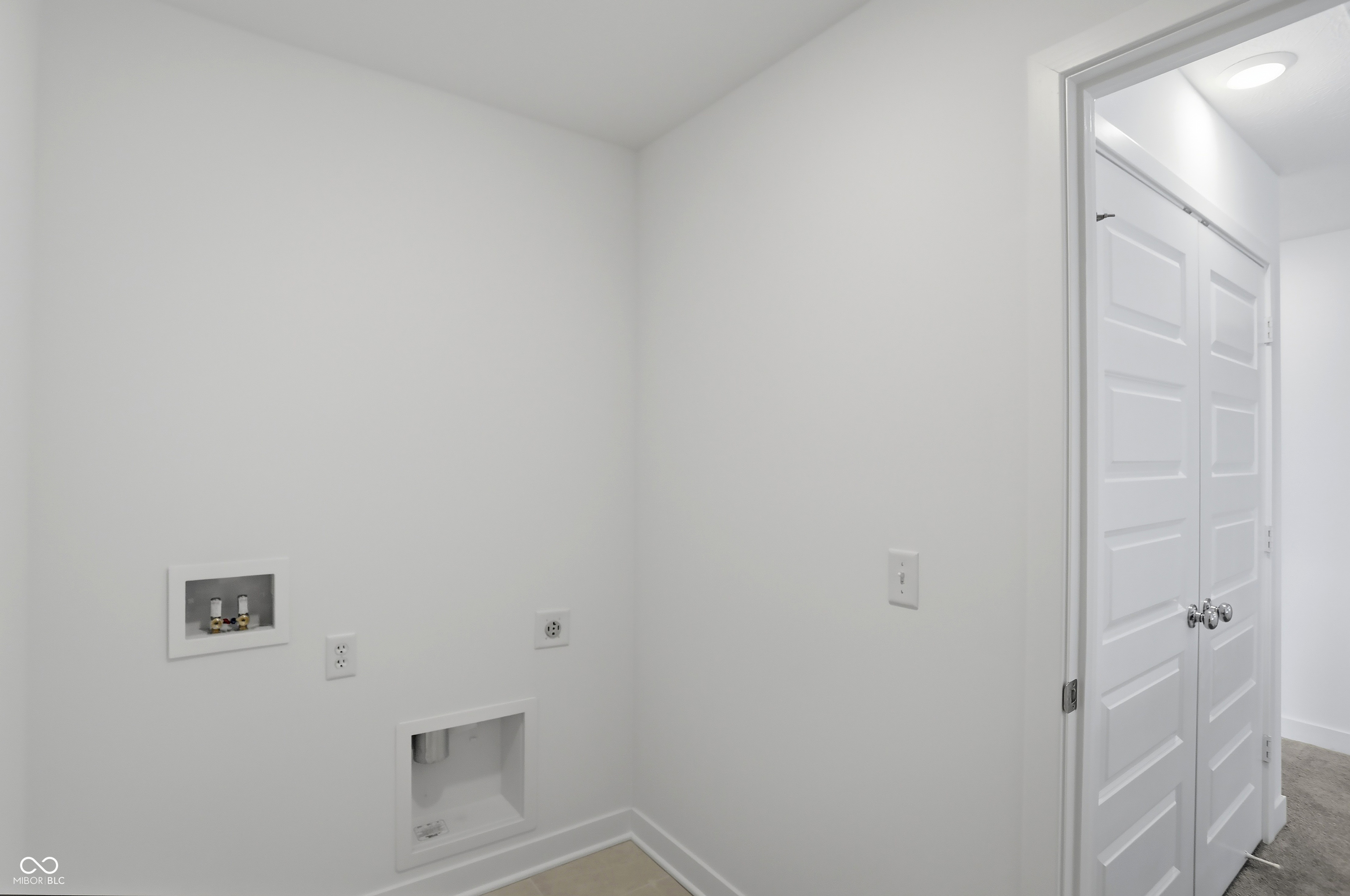 15451 Alperton Road Fishers, IN 46037 - Photo 44 of 45