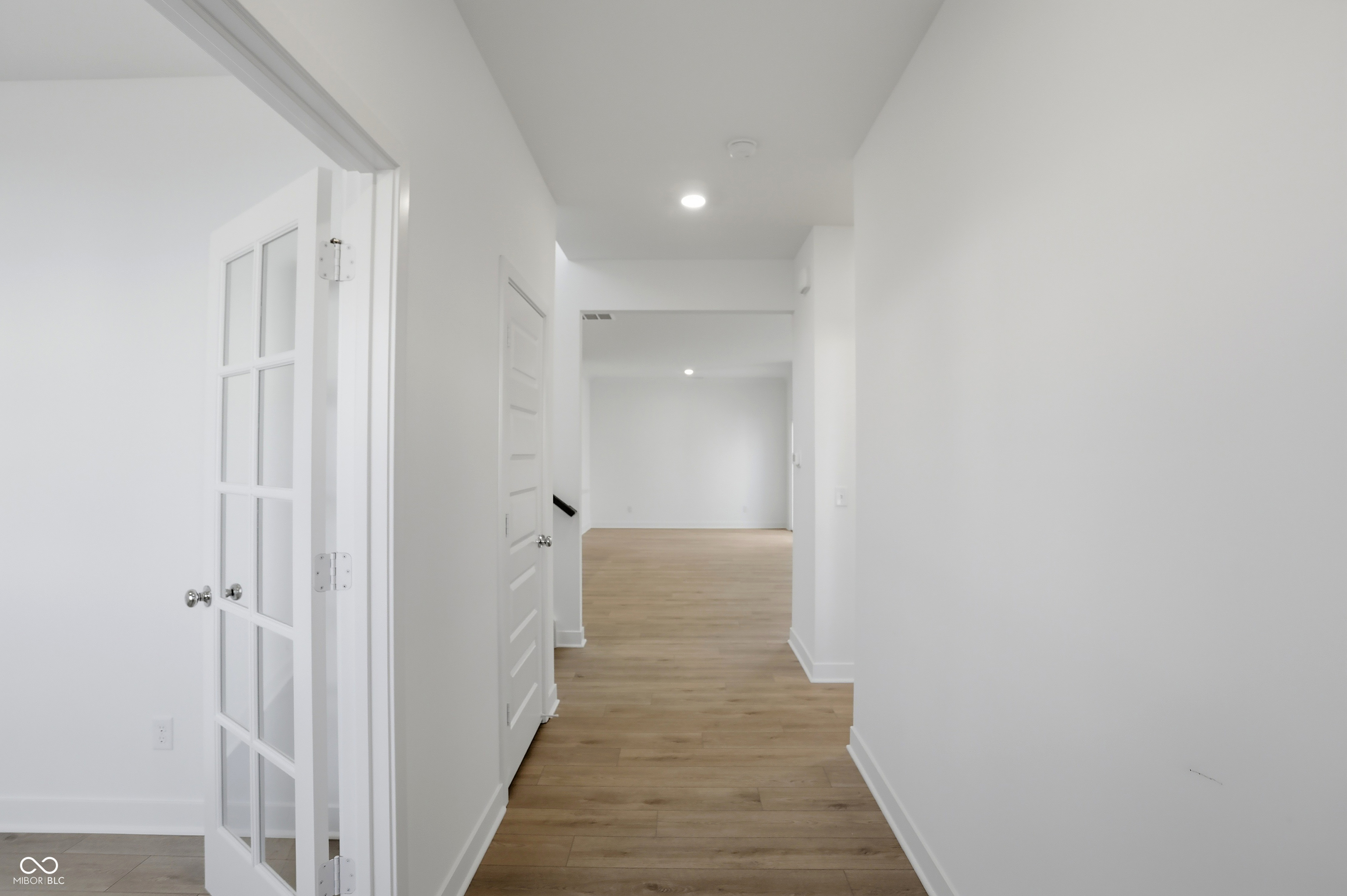 15451 Alperton Road Fishers, IN 46037 - Photo 5 of 45