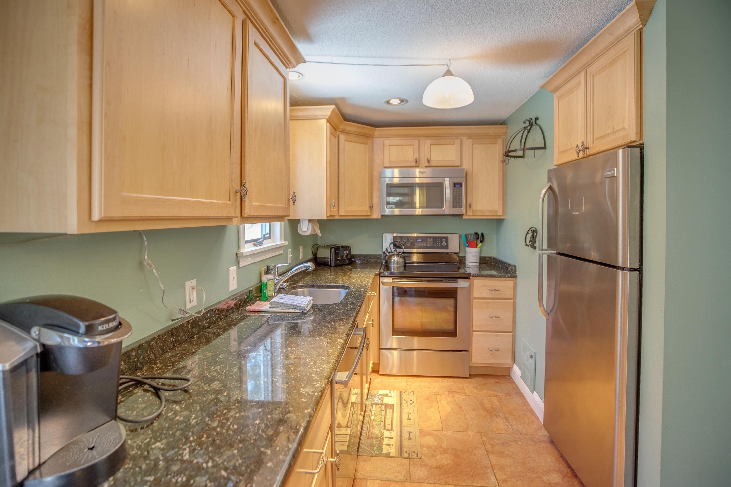 95 Goose Hollow Road Campton, NH 03223 - Photo 11 of 38