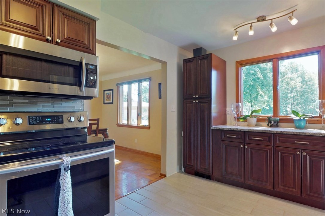 17950 Egbert Road Walton Hills, OH 44146 - Photo 15 of 35