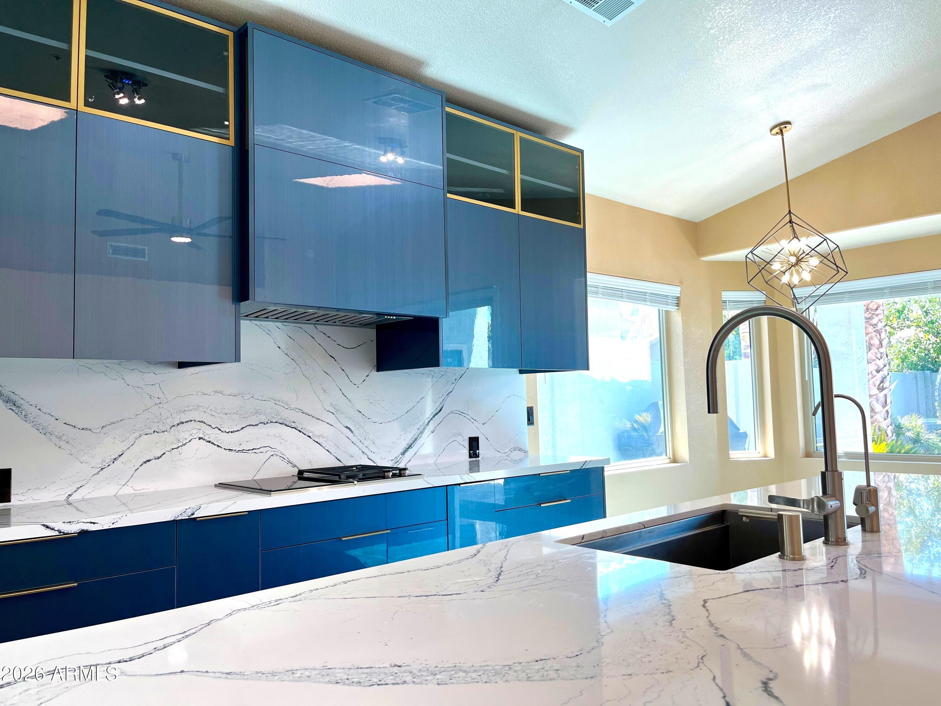 8709 East Gail Road Scottsdale, AZ 85260 - Photo 7 of 31 Custom Cabinetry