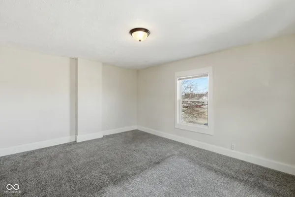 $165,000 | 1821-1823 Grand Avenue, New Castle, IN 47362