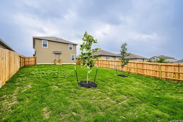 $1,995 | 5721 Bailey Downs, San Antonio, TX 78245
