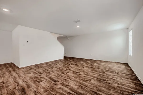 $1,995 | 5721 Bailey Downs, San Antonio, TX 78245
