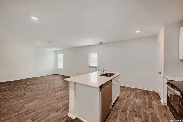 $1,995 | 5721 Bailey Downs, San Antonio, TX 78245
