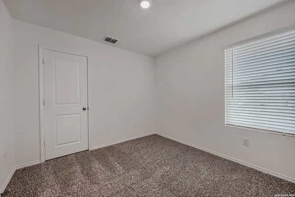 $1,995 | 5721 Bailey Downs, San Antonio, TX 78245