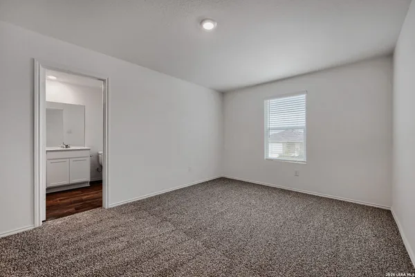 $1,995 | 5721 Bailey Downs, San Antonio, TX 78245