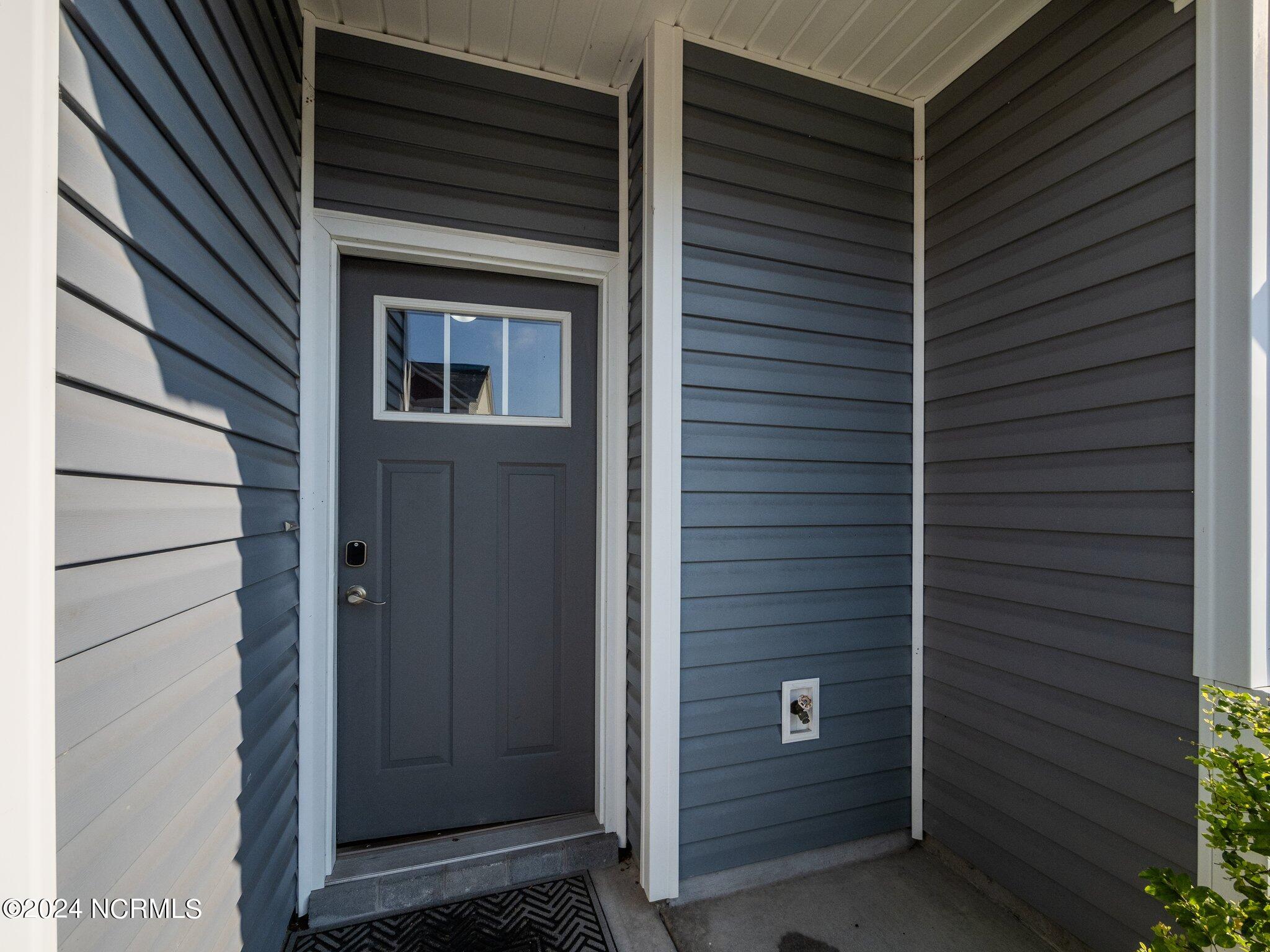 504 Caldwell Loop Jacksonville, NC 28546 - Photo 8 of 50 5-web-or-mls-05