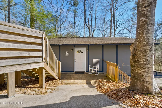 $1,970,000 | 751 Ridge Road, Gatlinburg, TN 37738