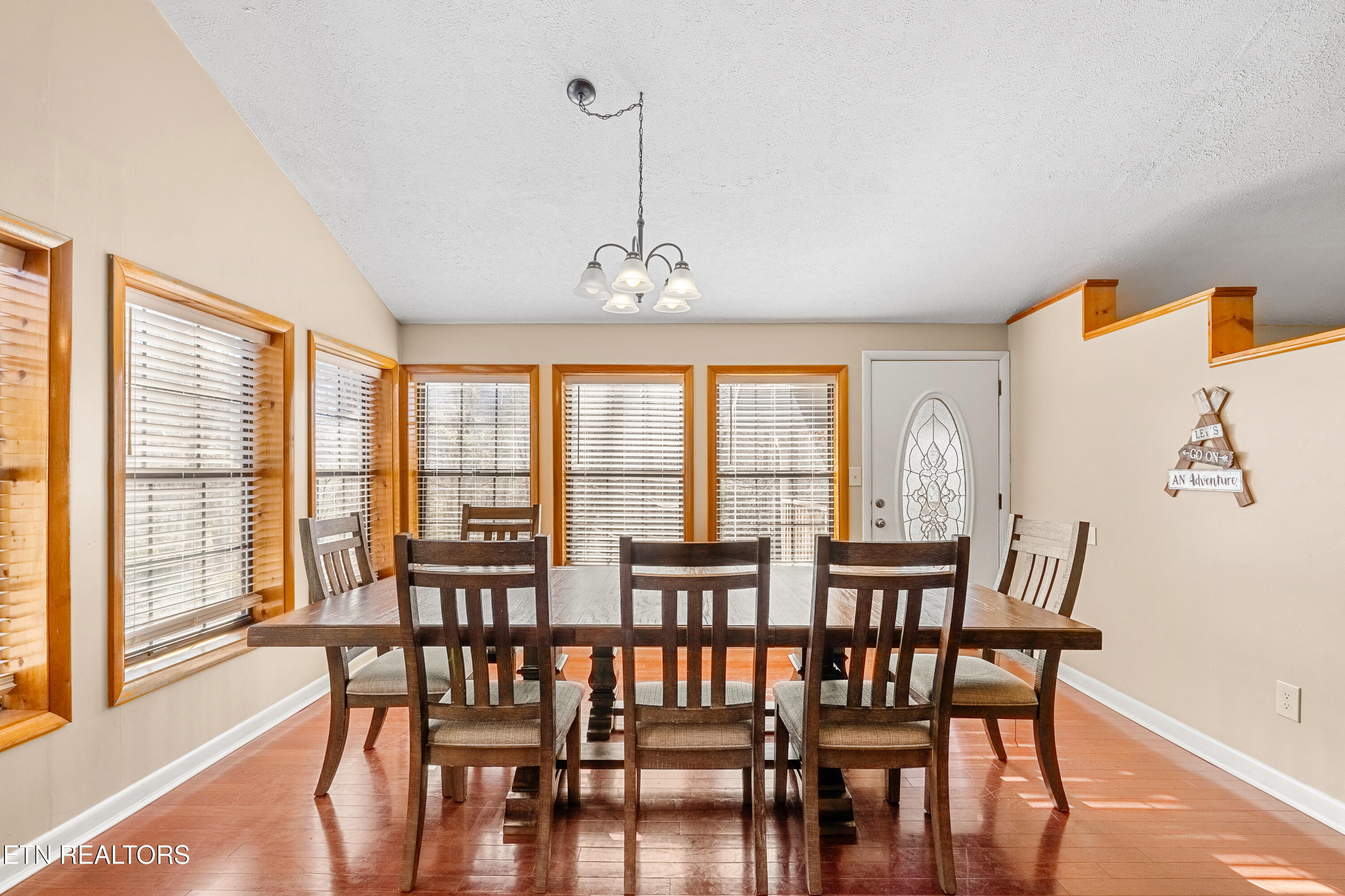 751 Ridge Road Gatlinburg, TN 37738 - Photo 10 of 58 751 RR Main 2a