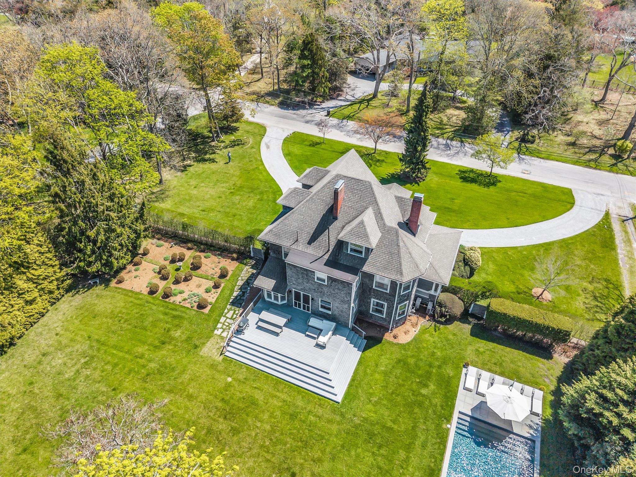 64 South Howells Point Road Bellport, NY 11713 - Photo 41 of 42