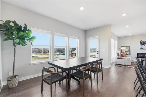 $526,489 | 11115 North Glenwood Avenue, Kansas City, MO 64157