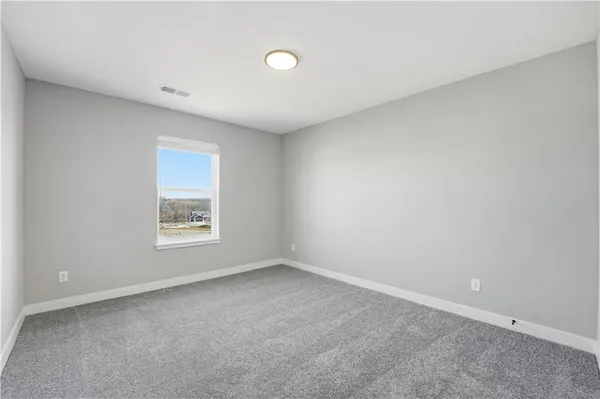 $526,489 | 11115 North Glenwood Avenue, Kansas City, MO 64157