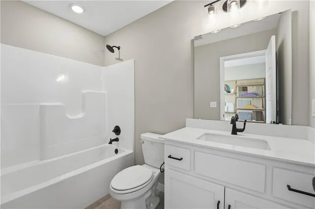 $526,489 | 11115 North Glenwood Avenue, Kansas City, MO 64157