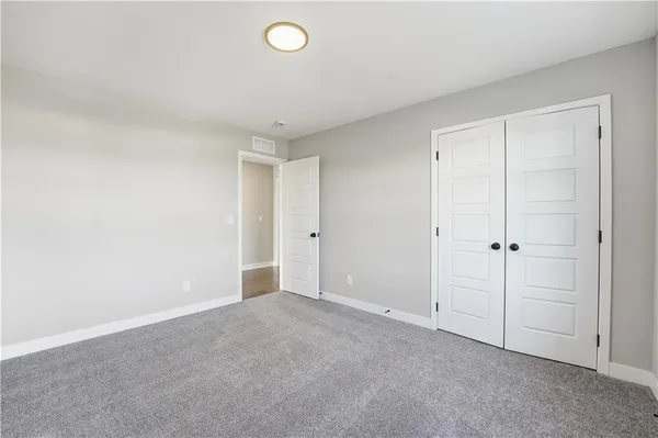 $526,489 | 11115 North Glenwood Avenue, Kansas City, MO 64157