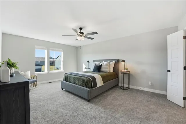 $526,489 | 11115 North Glenwood Avenue, Kansas City, MO 64157