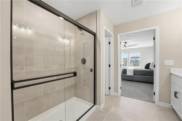 $526,489 | 11115 North Glenwood Avenue, Kansas City, MO 64157