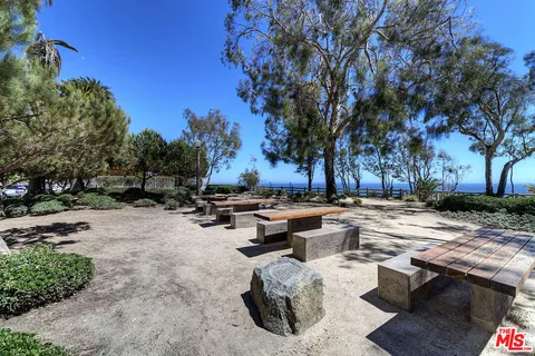 $785,000 | 201 Ocean Avenue, Unit 1505B, Santa Monica, CA 90402