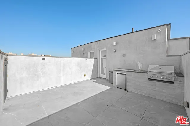 $10,495 | 1613 South Wooster Street, Los Angeles, CA 90035