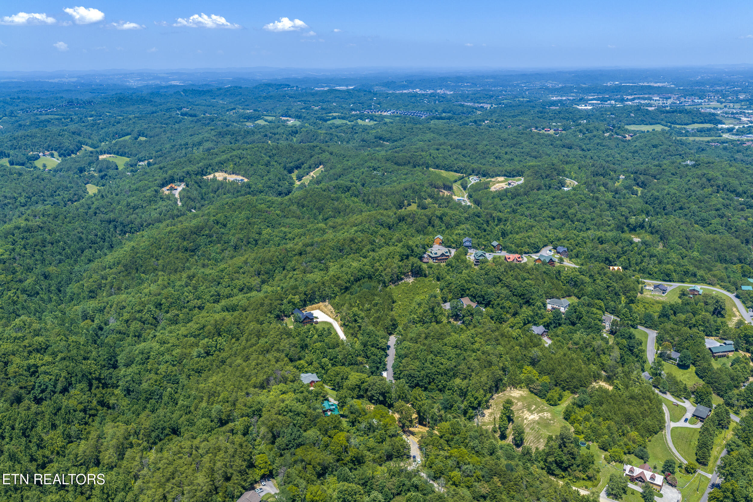 Raejon Way Sevierville, TN 37862 - Photo 23 of 39 DJI_20260702143602_0404_D-HDR