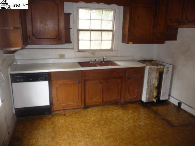 5 Maple Street Greenville, SC 29609 - Photo 3 of 7 Gallery Image 3