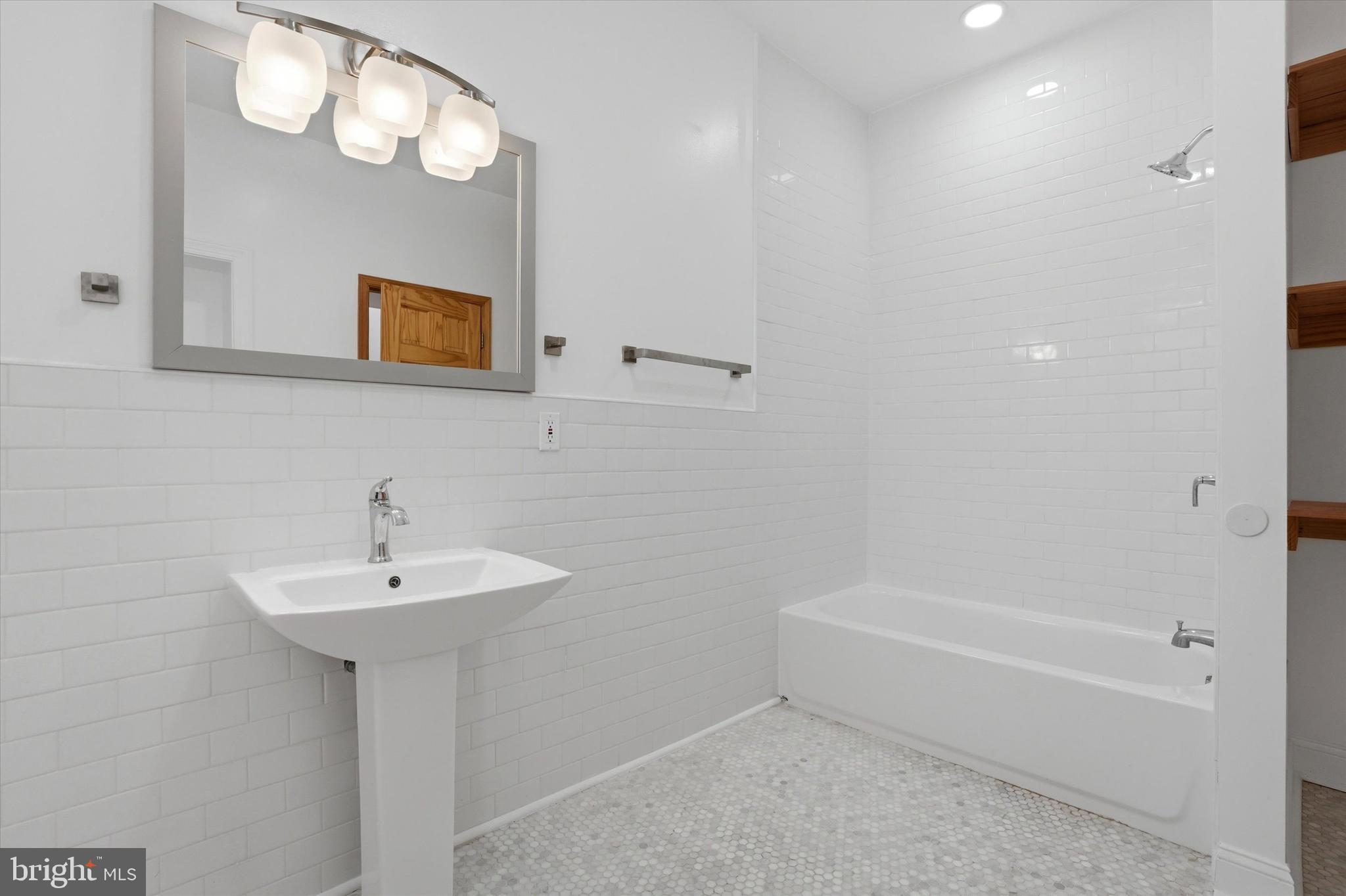 29 Pelham Road Philadelphia, PA 19119 - Photo 22 of 77