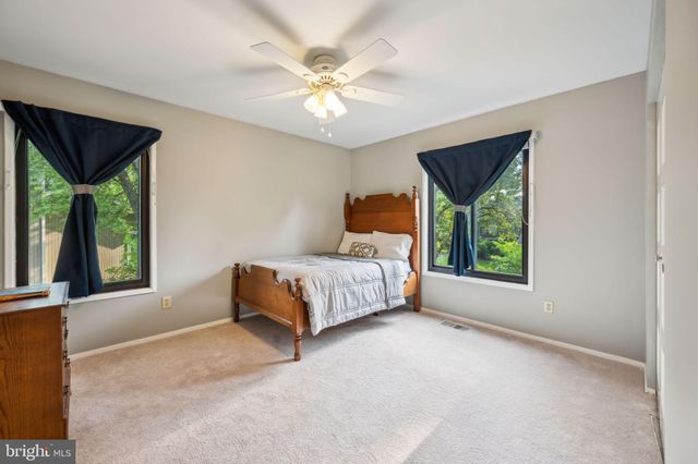 $600,000 | 9520 Aspenwood Court, Montgomery Village, MD 20886