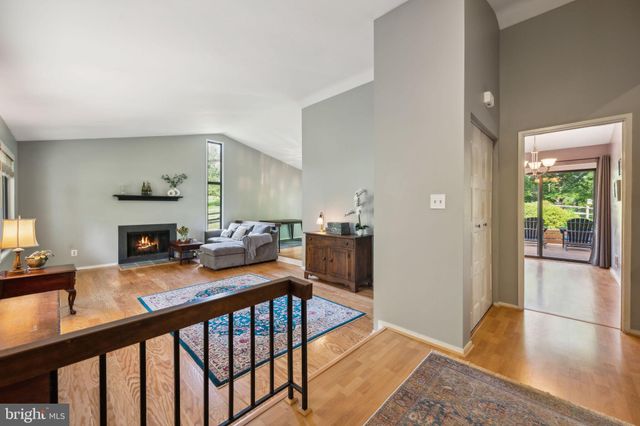 $600,000 | 9520 Aspenwood Court, Montgomery Village, MD 20886