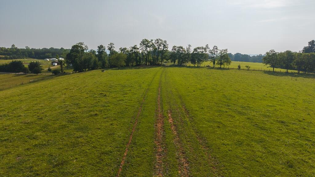 2822 Huffville Road Pilot, VA 24138 - Photo 52 of 92 53