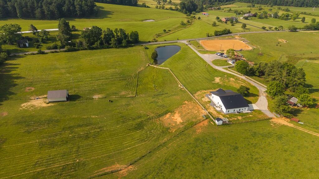 2822 Huffville Road Pilot, VA 24138 - Photo 61 of 92 62