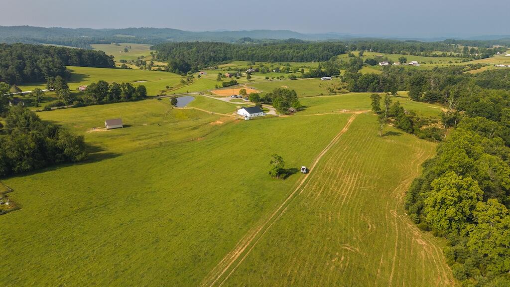 2822 Huffville Road Pilot, VA 24138 - Photo 63 of 92 64