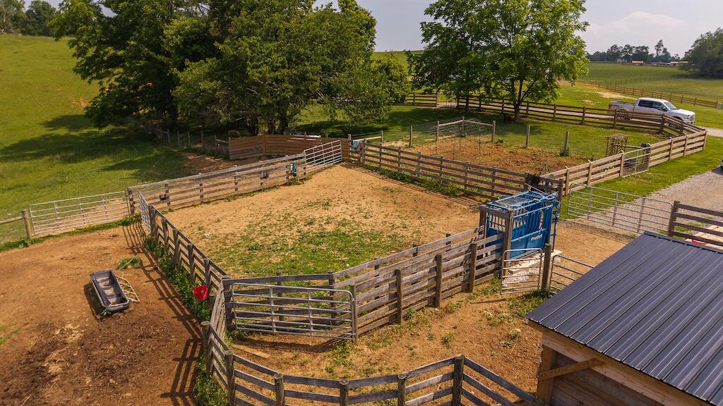 2822 Huffville Road Pilot, VA 24138 - Photo 73 of 92 74