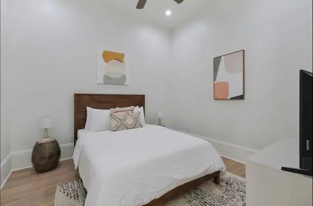 $1,800 | 1624 Gentilly Boulevard, Unit RIGHT, New Orleans, LA 70119