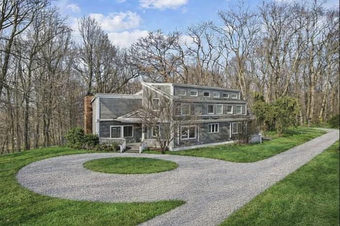 10 Wood Pond Road Cornwall, NY 12518 - Photo 1 of 20