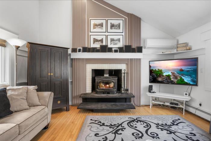 10 Wood Pond Road Cornwall, NY 12518 - Photo 3 of 20