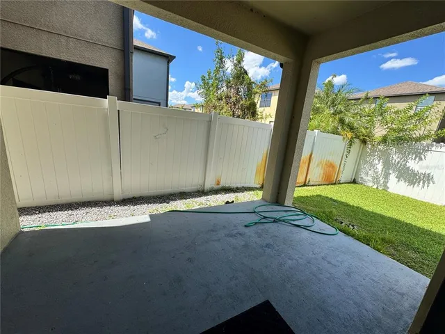 $419,800 | 2711 Garden Falls Drive, Brandon, FL 33511