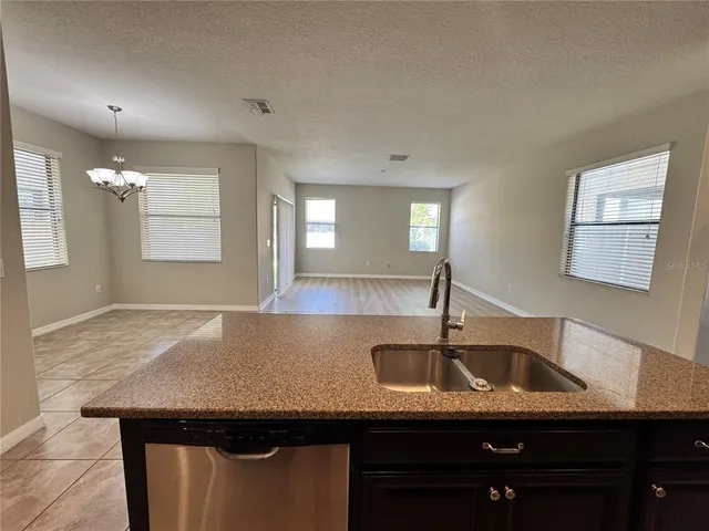 $419,800 | 2711 Garden Falls Drive, Brandon, FL 33511