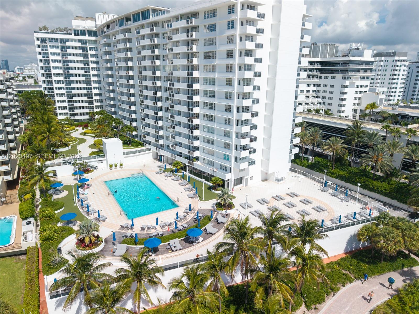 100 Lincoln Road, Unit 1523 Miami Beach, FL 33139 - Photo 3 of 28
