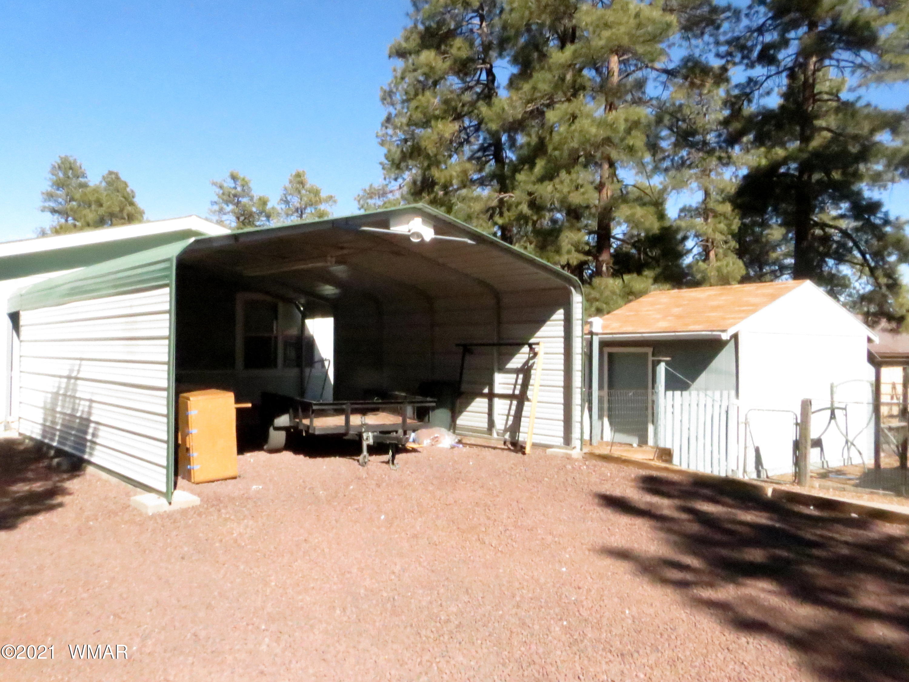 2921 Pine Rim Road Overgaard, AZ 85933 - Photo 5 of 38