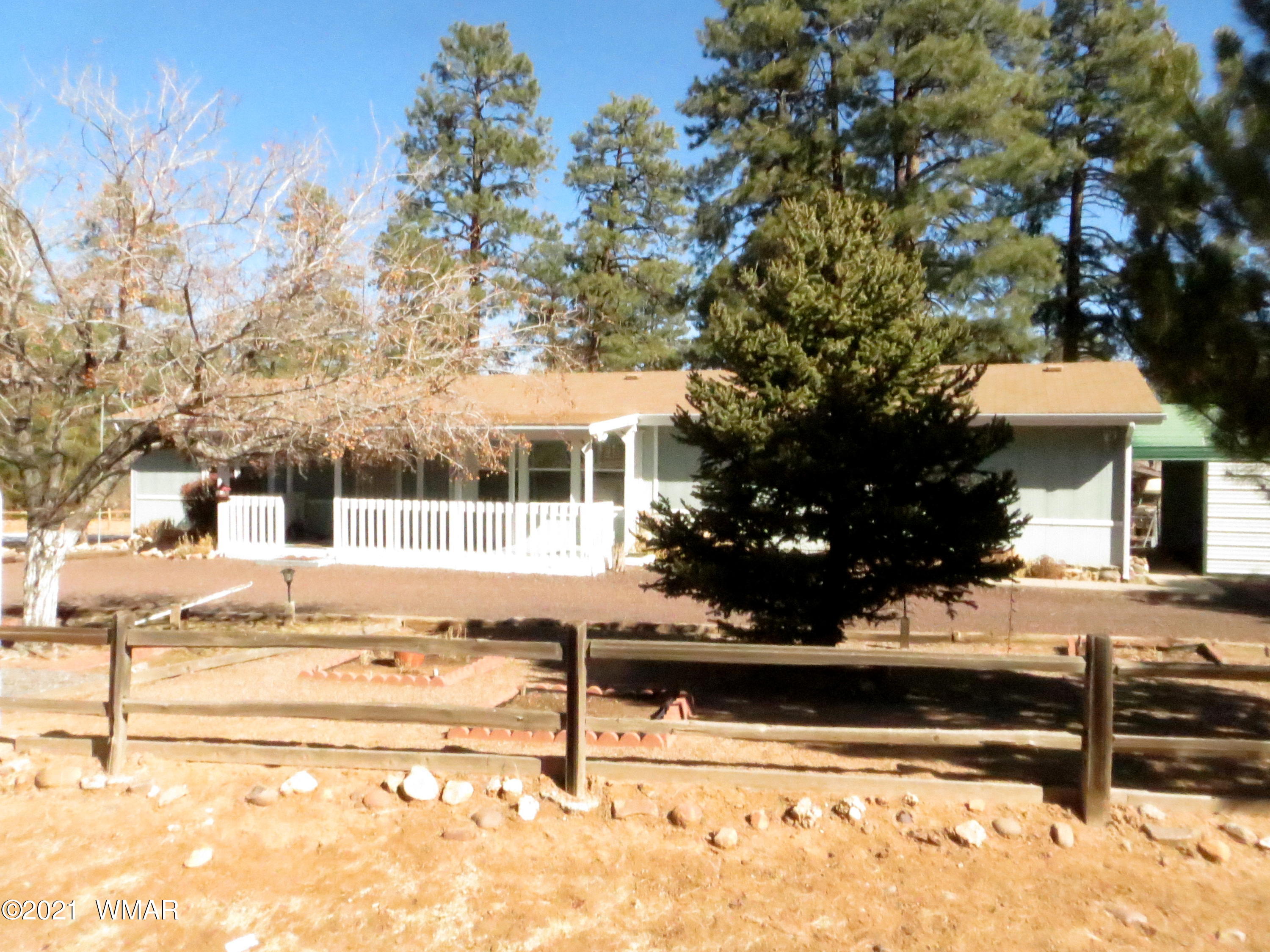 2921 Pine Rim Road Overgaard, AZ 85933 - Photo 6 of 38