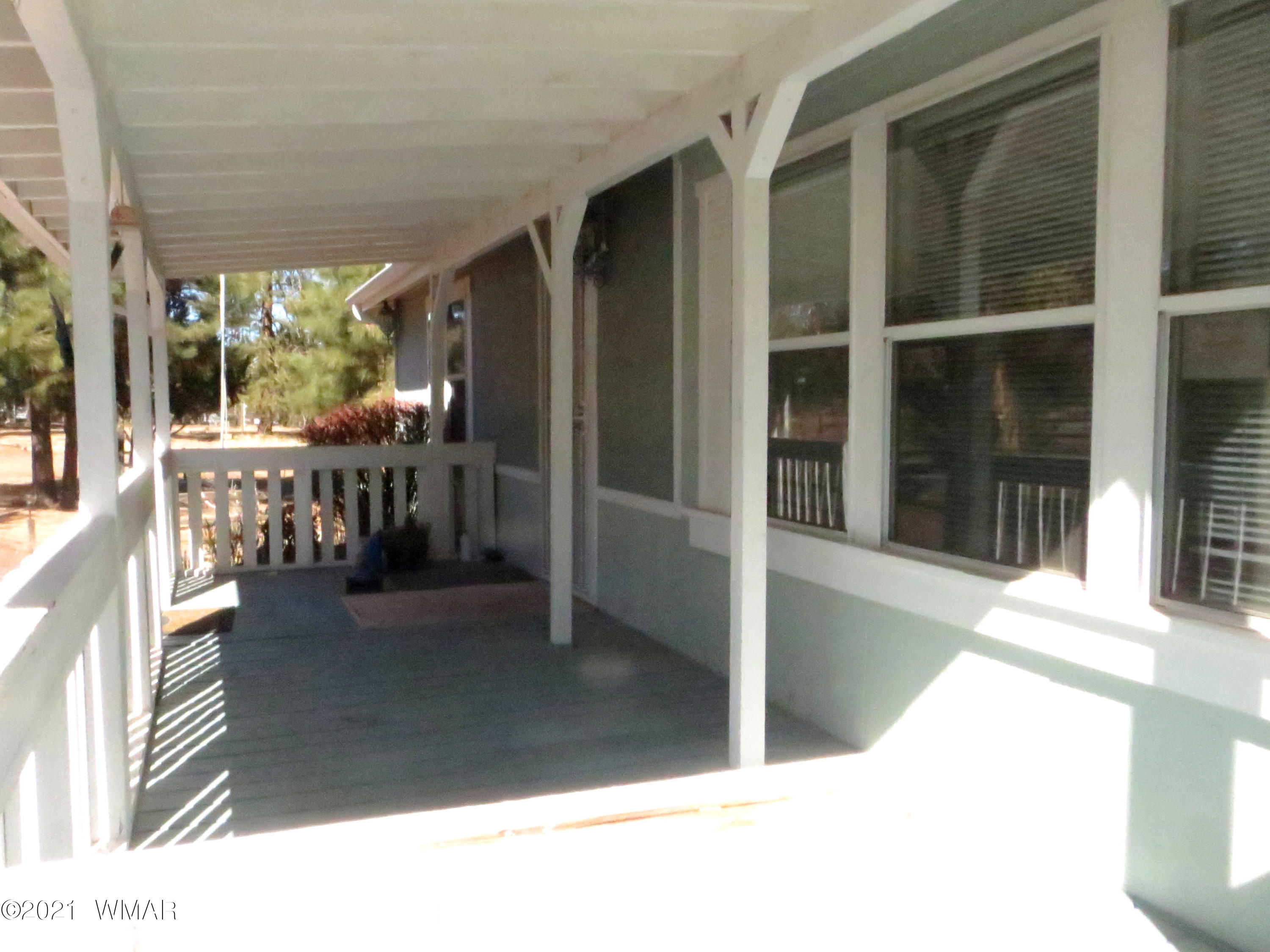 2921 Pine Rim Road Overgaard, AZ 85933 - Photo 7 of 38